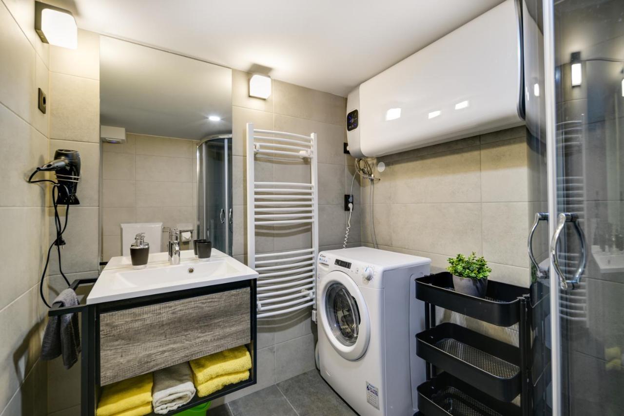 Luxury Apartment In The City Center With Parking 布达佩斯 外观 照片